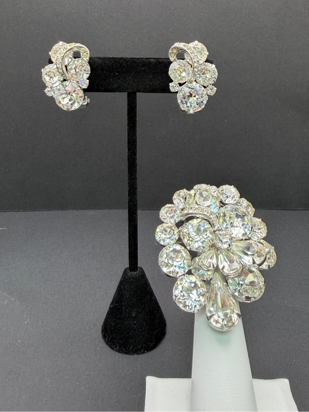 Vintage Eisenberg Clear Rhinestone Demi Parure Brooch & Clip Earring Rhodium Set